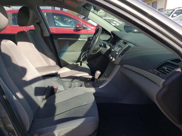 Photo 5 from auction – 2010 HYUNDAI SONATA with VIN 5NPET4AC8AH582107