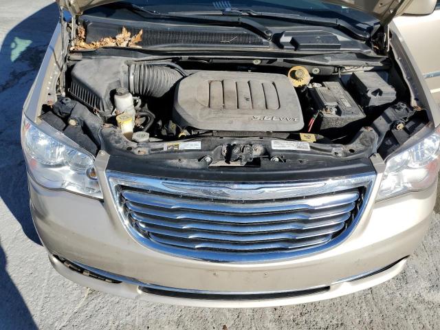 Photo 7 from auction – 2015 CHRYSLER TOWN & COU with VIN 2C4RC1BG2FR537675
