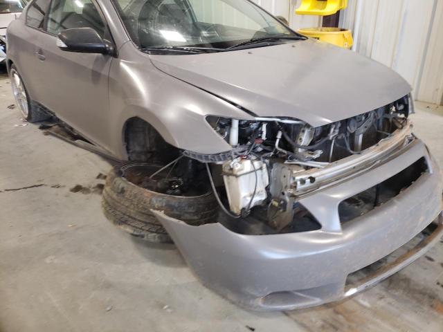 Photo 9 from auction – 2005 TOYOTA SCION TC with VIN JTKDE177350054842