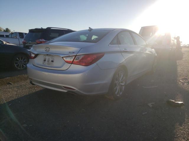 Photo 4 from auction – 2013 HYUNDAI SONATA SE with VIN 5NPEC4AB0DH531275