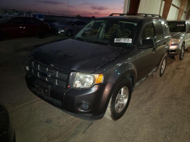 Photo 2 from auction – 2010 FORD ESCAPE XLS with VIN 1FMCU0C76AKA30969