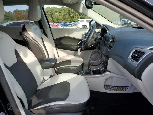 Photo 5 from auction – 2019 JEEP COMPASS LA with VIN 3C4NJCBB3KT711703