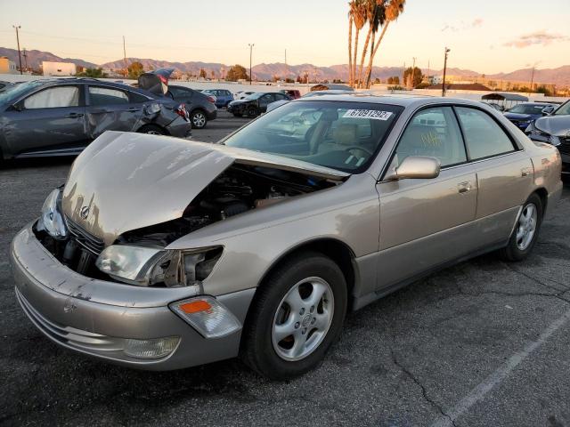 Photo 2 from auction – 1999 LEXUS ES 300 with VIN JT8BF28G6X5054175