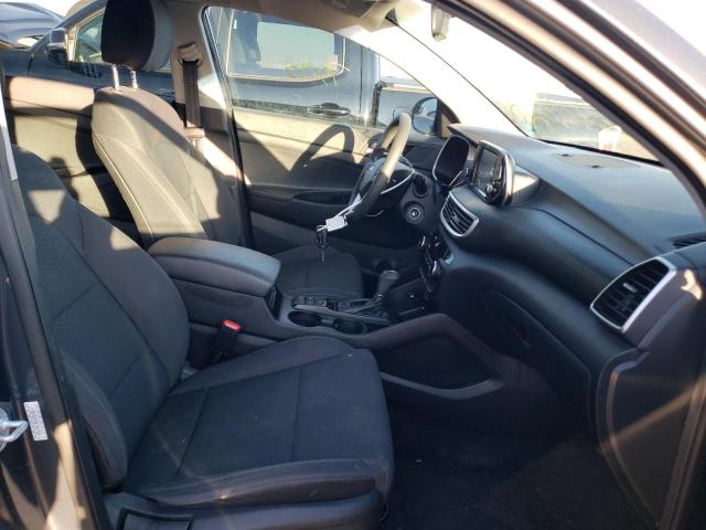 Photo 5 from auction – 2019 HYUNDAI TUCSON SE with VIN KM8J2CA49KU947756