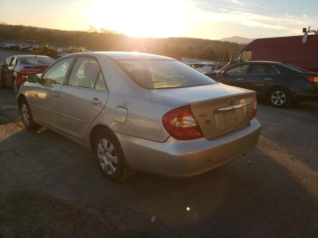Photo 3 from auction – 2004 TOYOTA CAMRY LE with VIN 4T1BE32K04U928878