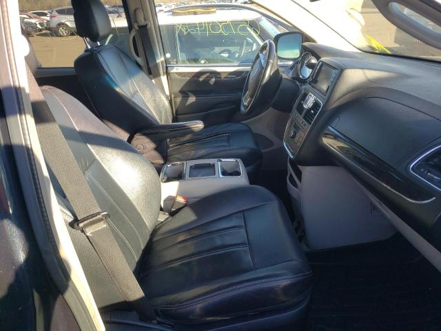 Photo 5 from auction – 2013 CHRYSLER TOWN & COU with VIN 2C4RC1BG7DR745693