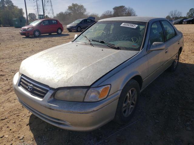 Photo 2 from auction – 2000 TOYOTA CAMRY LE with VIN 4T1BF22K7YU103661