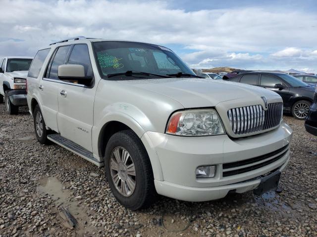 LINCOLN NAVIGATOR 2005 with VIN 5LMFU27525LJ01776 - Photo from auction
