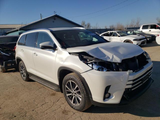 TOYOTA HIGHLANDER 2019 with VIN 5TDJZRFH2KS607772 - Photo from auction
