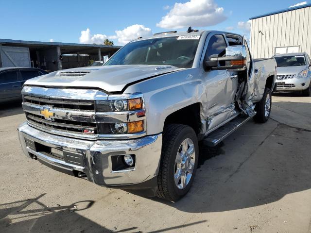 Photo 2 from auction – 2018 CHEVROLET SILVERADO with VIN 1GC1KWEY4JF149543