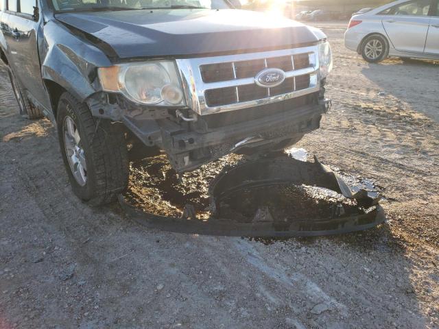 Photo 9 from auction – 2011 FORD ESCAPE LIM with VIN 1FMCU0E77BKA33068