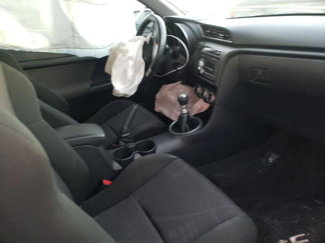 Photo 5 from auction – 2011 TOYOTA SCION TC with VIN JTKJF5C75B3003351