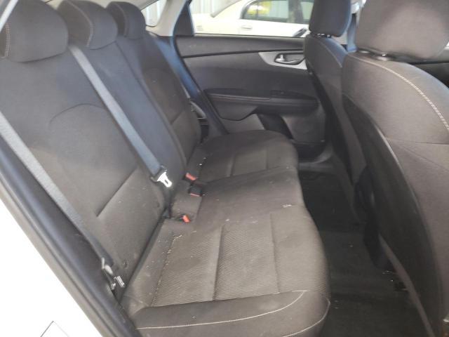 Photo 6 from auction – 2019 KIA FORTE FE with VIN 3KPF24AD1KE027358