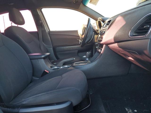 Photo 5 from auction – 2012 CHRYSLER 200 LX with VIN 1C3CCBAB0CN292163