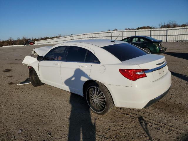 Photo 3 from auction – 2012 CHRYSLER 200 LX with VIN 1C3CCBAB0CN292163