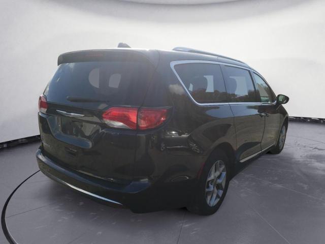 Photo 4 from auction – 2019 CHRYSLER PACIFICA T with VIN 2C4RC1EG8KR575076