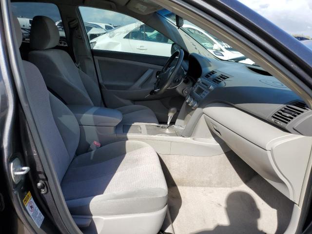 Photo 5 from auction – 2011 TOYOTA CAMRY BASE with VIN 4T1BF3EK1BU165856