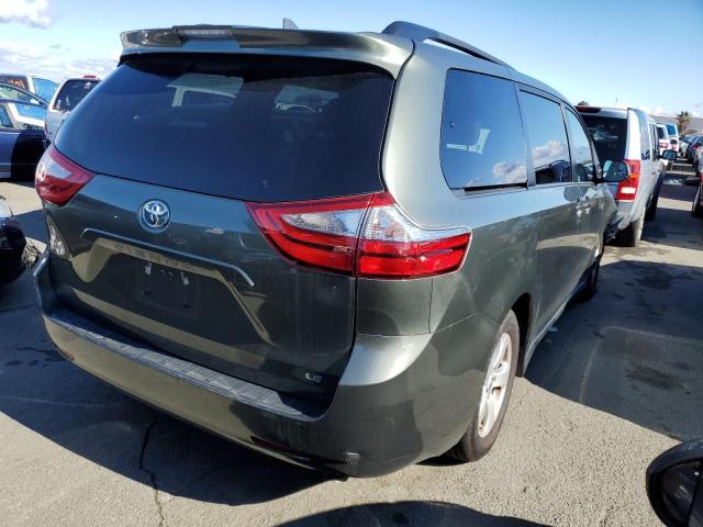 Photo 4 from auction – 2018 TOYOTA SIENNA LE with VIN 5TDKZ3DC7JS955798