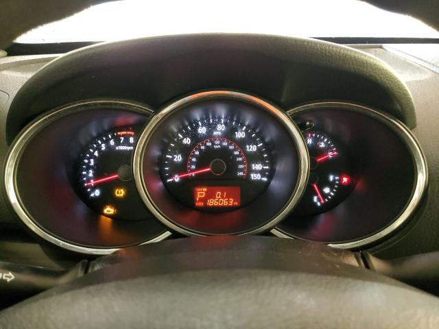 Photo 8 from auction – 2011 KIA SORENTO BA with VIN 5XYKTDA29BG171348