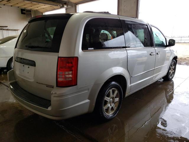 Photo 4 from auction – 2010 CHRYSLER TOWN & COU with VIN 2A4RR5D11AR421191