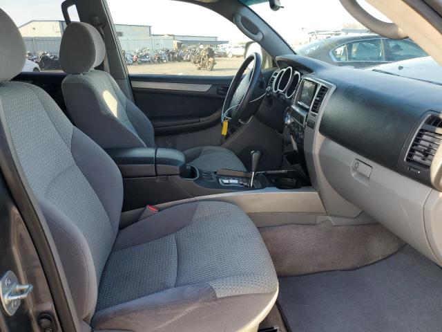 Photo 5 from auction – 2005 TOYOTA 4RUNNER SR with VIN JTEBU14R250071408
