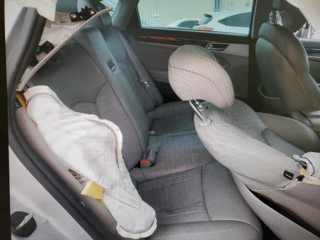 Photo 10 from auction – 2015 HYUNDAI GENESIS 3. with VIN KMHGN4JE3FU034061