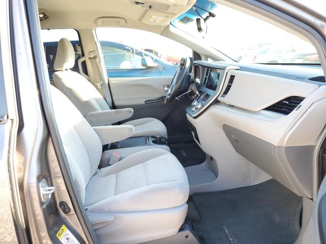 Photo 5 from auction – 2015 TOYOTA SIENNA LE with VIN 5TDKK3DC7FS536295