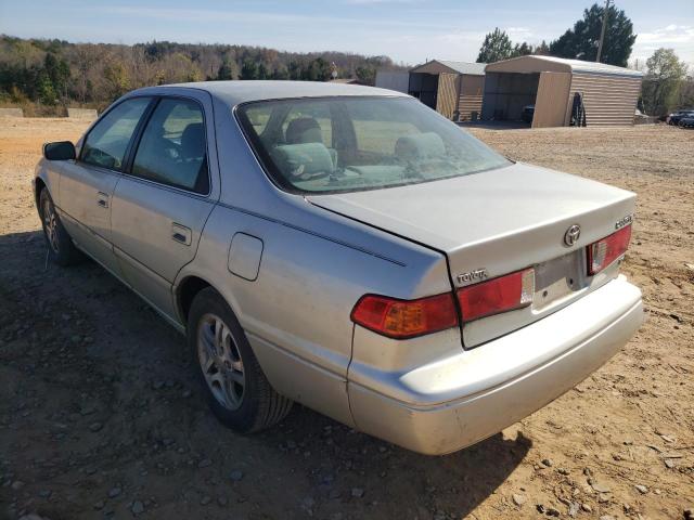 Photo 3 from auction – 2000 TOYOTA CAMRY LE with VIN 4T1BF22K7YU103661