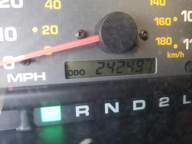 Photo 8 from auction – 2002 TOYOTA 4RUNNER SR with VIN JT3GN86R320252305