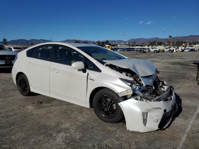 TOYOTA PRIUS 2015 with VIN JTDKN3DU7F0462332 - Photo from auction