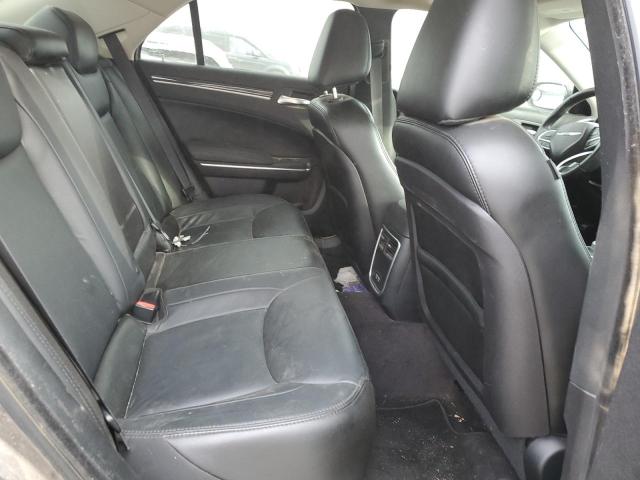 Photo 6 from auction – 2017 CHRYSLER 300 LIMITE with VIN 2C3CCARG9HH591483