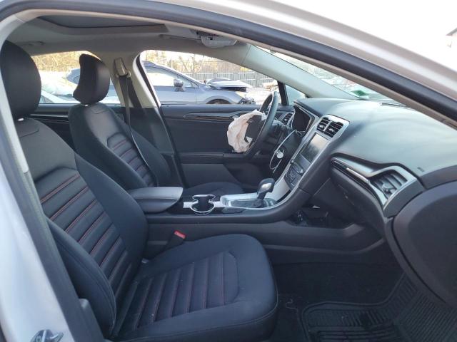 Photo 5 from auction – 2016 FORD FUSION SE with VIN 3FA6P0H98GR230927