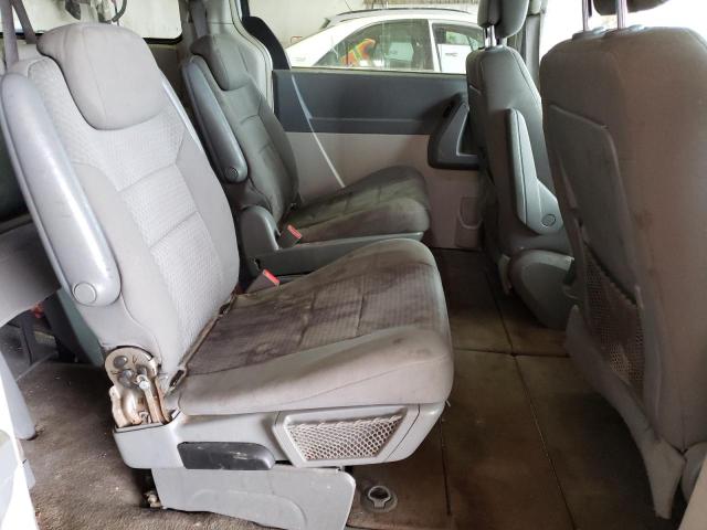 Photo 6 from auction – 2010 CHRYSLER TOWN & COU with VIN 2A4RR5D11AR421191
