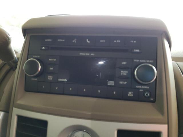 Photo 9 from auction – 2010 CHRYSLER TOWN & COU with VIN 2A4RR5D1XAR357863