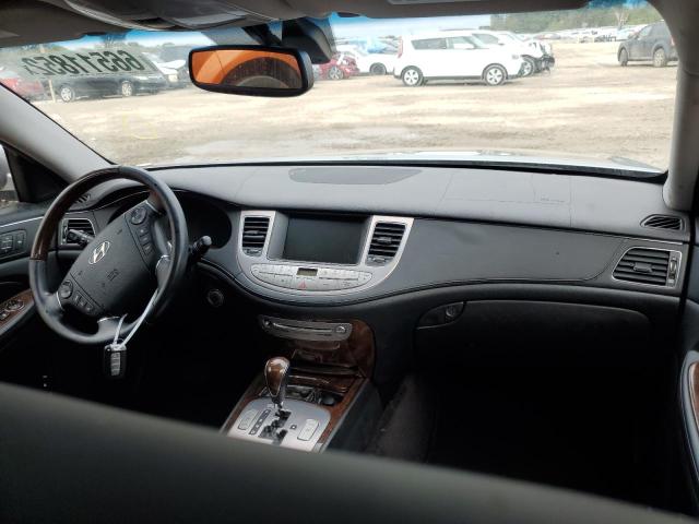 Photo 9 from auction – 2011 HYUNDAI GENESIS 4. with VIN KMHGC4DF0BU136907