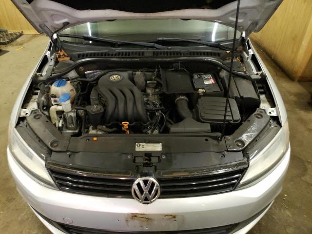 Photo 7 from auction – 2011 VOLKSWAGEN JETTA with VIN 3VW2K7AJ3BM016693