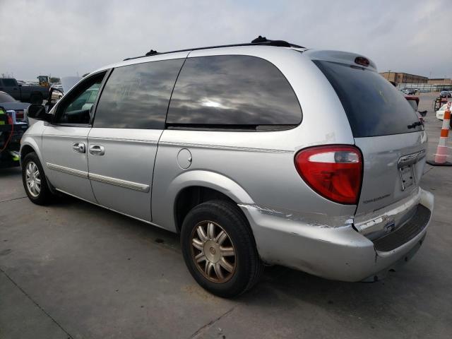 Photo 2 from auction – 2005 CHRYSLER TOWN & COU with VIN 2C4GP54L05R441149
