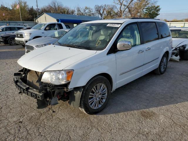 Photo 2 from auction – 2016 CHRYSLER TOWN & COU with VIN 2C4RC1CG7GR238604