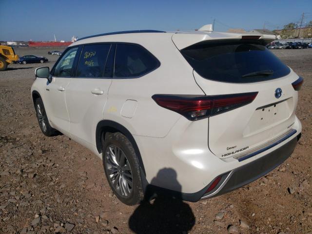 Photo 3 from auction – 2021 TOYOTA HIGHLANDER with VIN 5TDEBRCH0MS030432