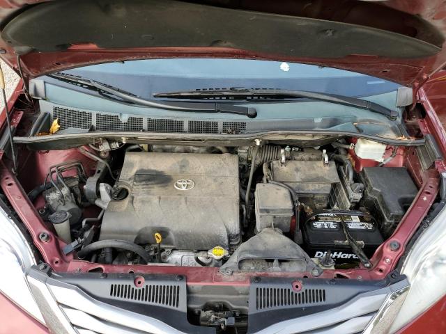 Photo 7 from auction – 2011 TOYOTA SIENNA XLE with VIN 5TDYK3DC0BS134462