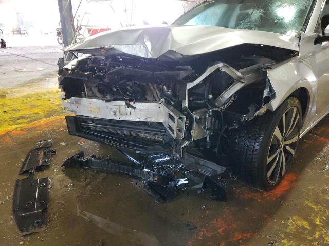 Photo 9 from auction – 2019 NISSAN ALTIMA SR with VIN 1N4BL4CV8KC198073
