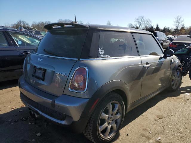 Photo 4 from auction – 2009 MINI COOPER S with VIN WMWMF73549TT96684