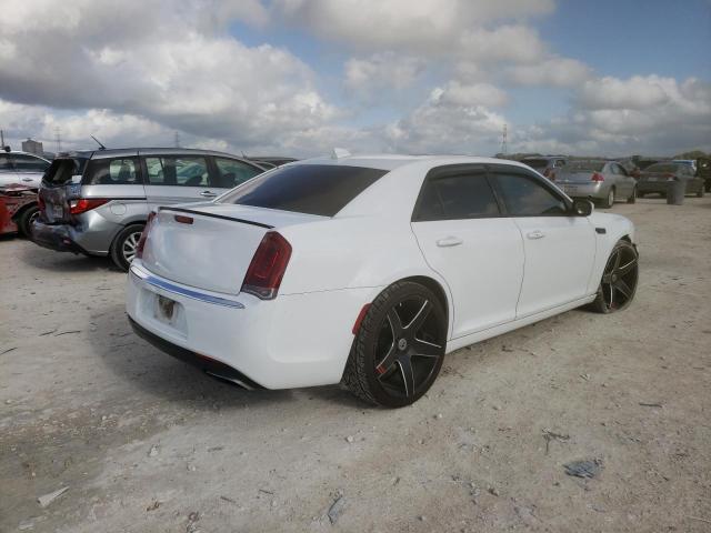 Photo 4 from auction – 2016 CHRYSLER 300 LIMITE with VIN 2C3CCAAGXGH208161