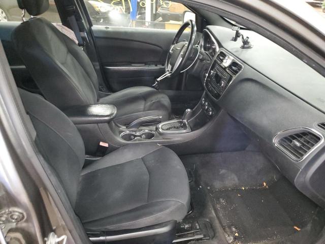 Photo 5 from auction – 2013 CHRYSLER 200 TOURIN with VIN 1C3CCBBB3DN656351