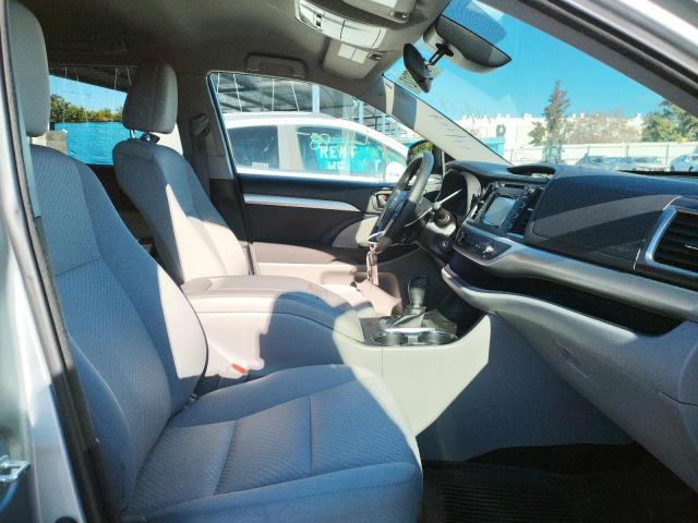 Photo 5 from auction – 2017 TOYOTA HIGHLANDER with VIN 5TDZZRFH0HS226790