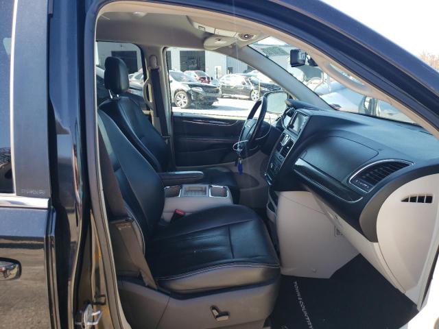 Photo 5 from auction – 2012 CHRYSLER TOWN & COU with VIN 2C4RC1CG7CR156351