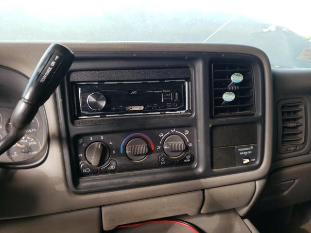 Photo 9 from auction – 2002 CHEVROLET SILVERADO with VIN 2GCEC19T221366565