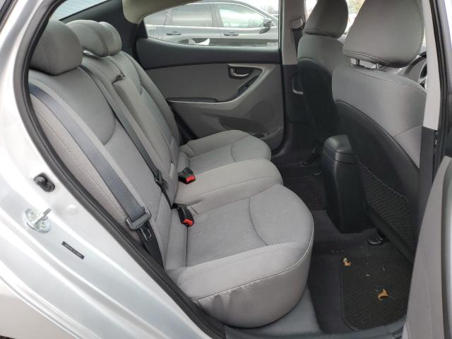 Photo 6 from auction – 2012 HYUNDAI ELANTRA GL with VIN 5NPDH4AE7CH138606