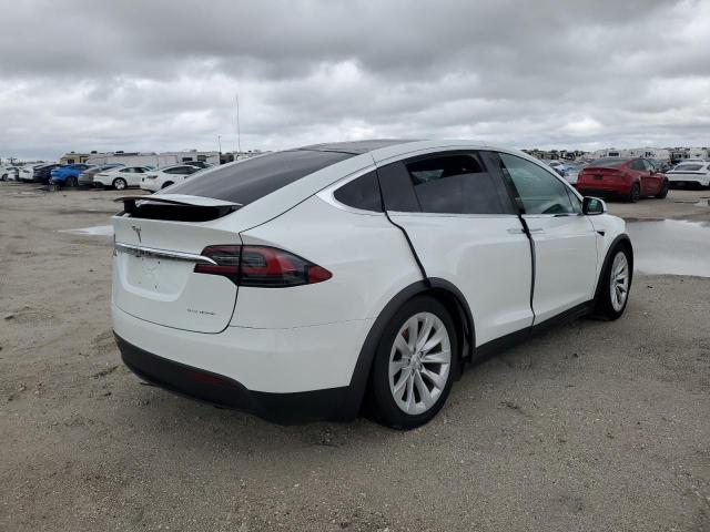 Photo 4 from auction – 2020 TESLA MODEL X with VIN 5YJXCDE26LF230770