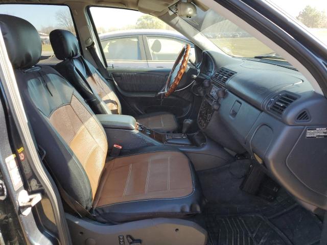 Photo 5 from auction – 2001 MERCEDES-BENZ ML 320 with VIN 4JGAB54E51A279342